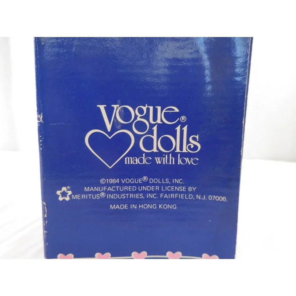Vogue Ginny Dolls Bride and‎ Groom Set 8